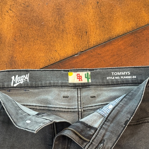 Men's Black Jean Shorts with Embroidered Text - Picture 2 of 8